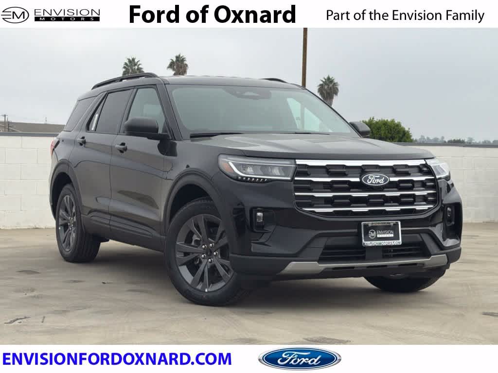 2027 Ford Explorer Active w/200A Pkg 4WD