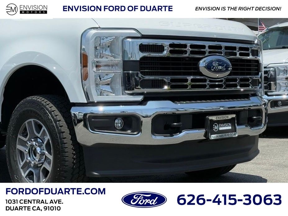 2025 Ford F-250 XLT FX4 photo 3