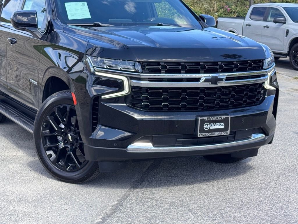 2023 Chevrolet Tahoe LS photo 2