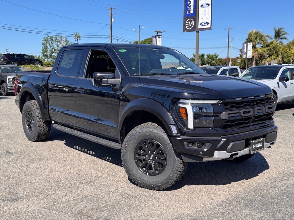 2025 Ford F-150 Raptor photo 2