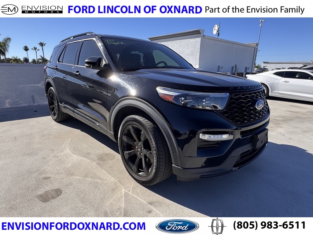 2020 Ford Explorer ST's photo