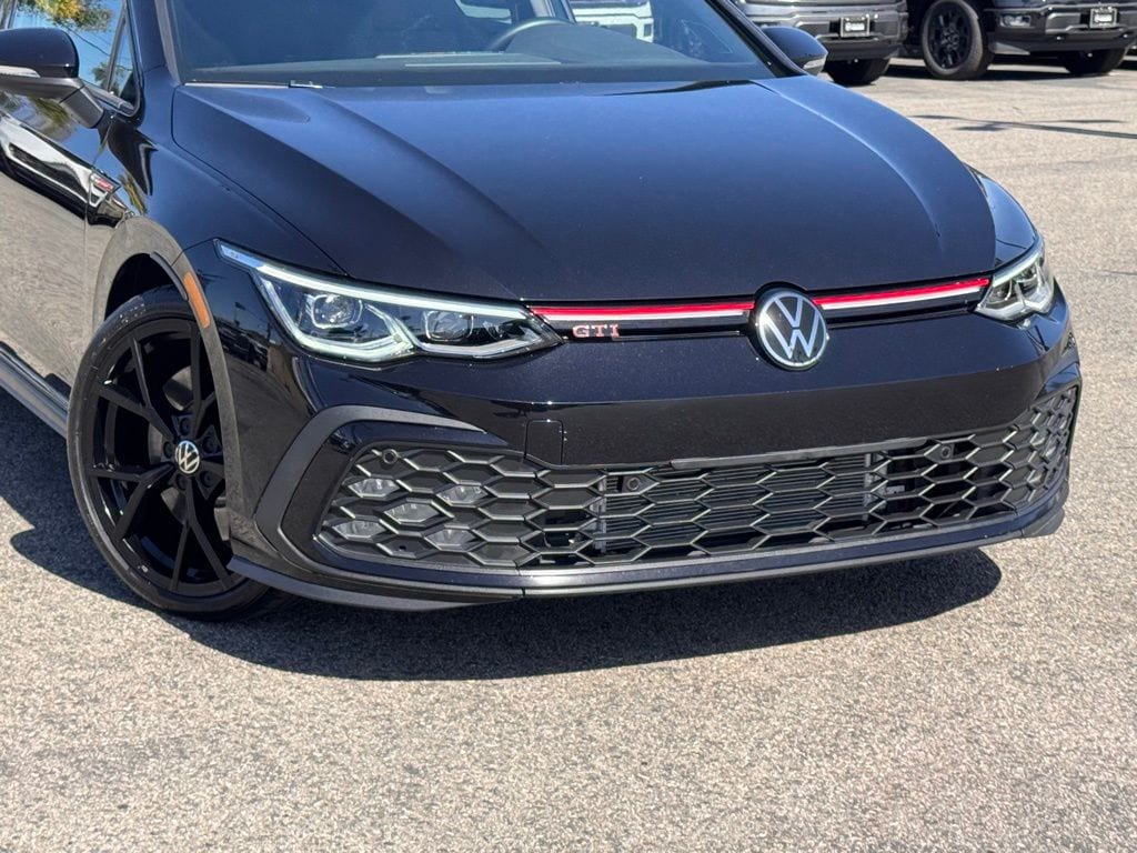 2024 Volkswagen Golf GTI 2.0T 380 SE photo 2