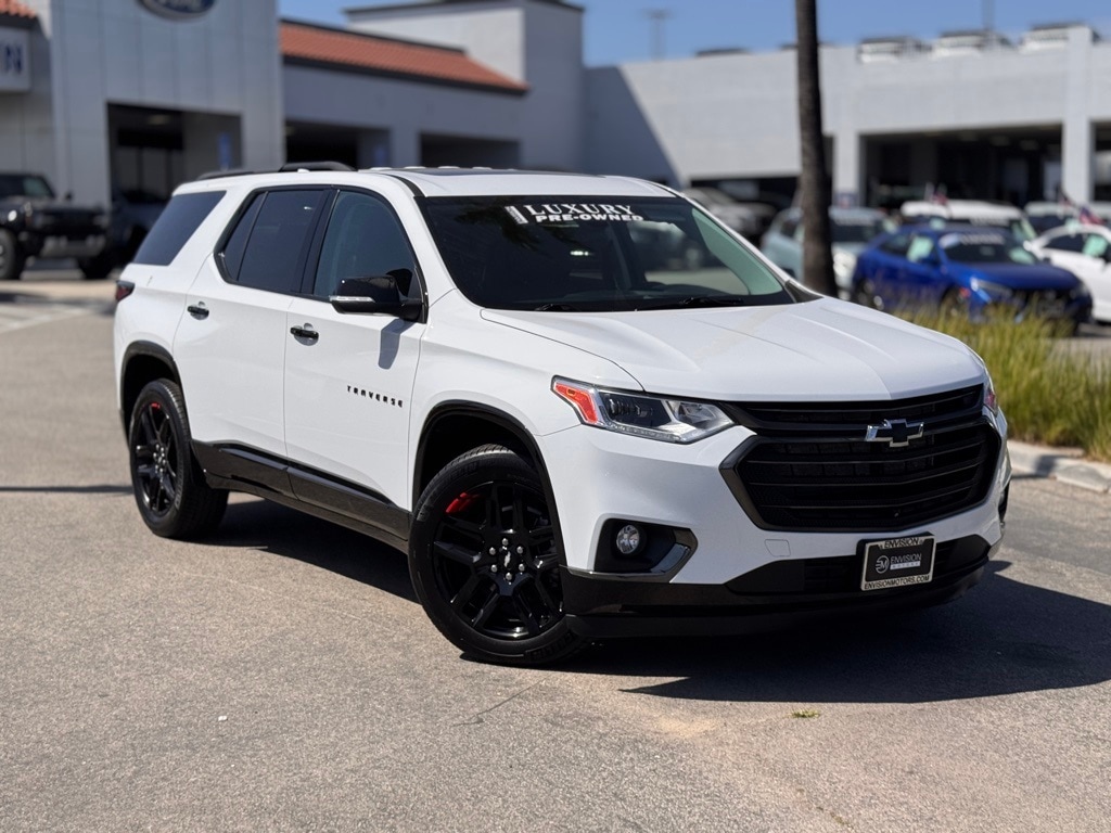 Used 2021 Chevrolet Traverse Premier with VIN 1GNEVKKW1MJ175790 for sale in Oxnard, CA