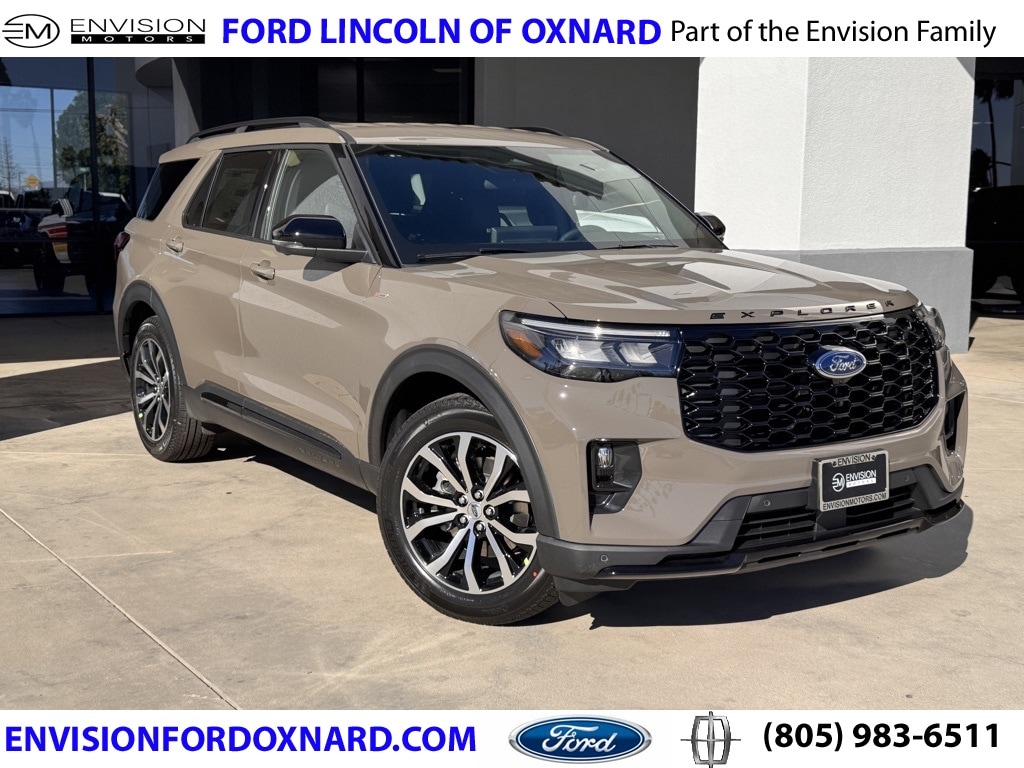 2026 Ford Explorer ST-LINE's photo