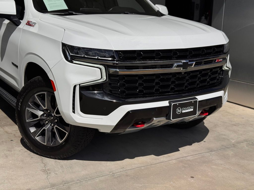 2022 Chevrolet Tahoe Z71 photo 2