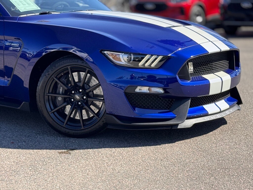 2016 Ford Mustang Shelby photo 3