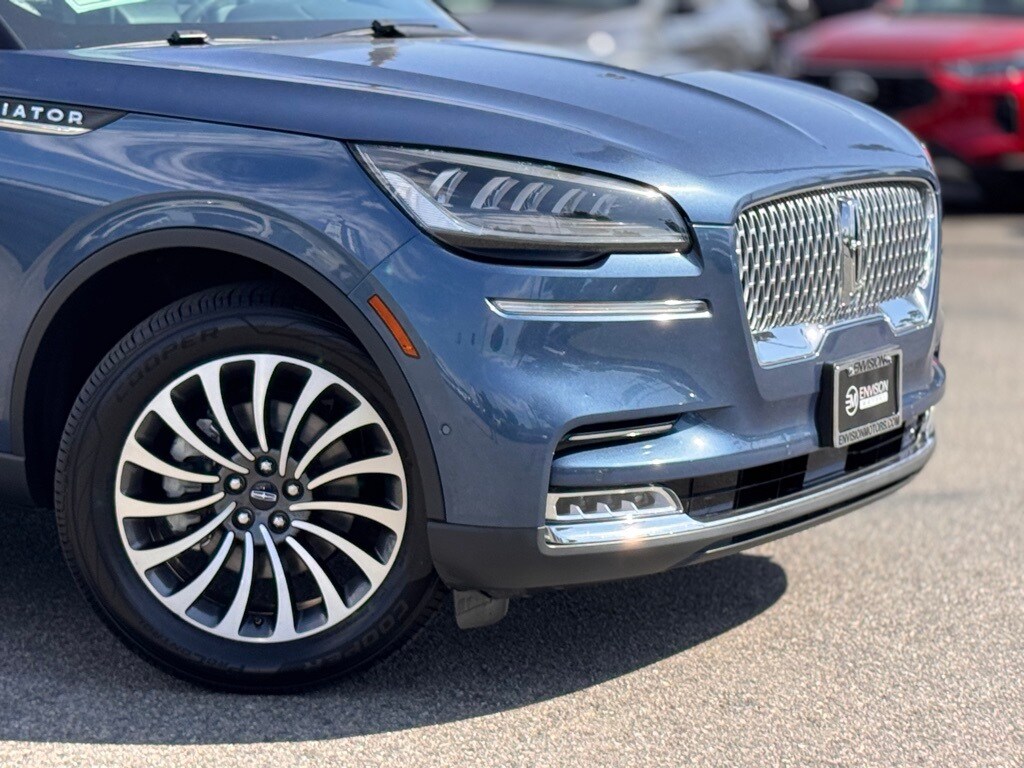 2020 Lincoln Aviator Reserve photo 3