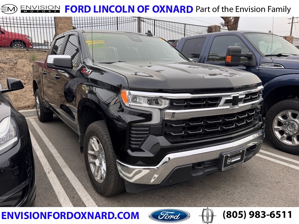 Used 2022 Chevrolet Silverado 1500 LT w/1LT Truck Crew Cab