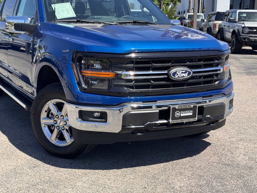 2025 Ford F-150 XLT photo 2