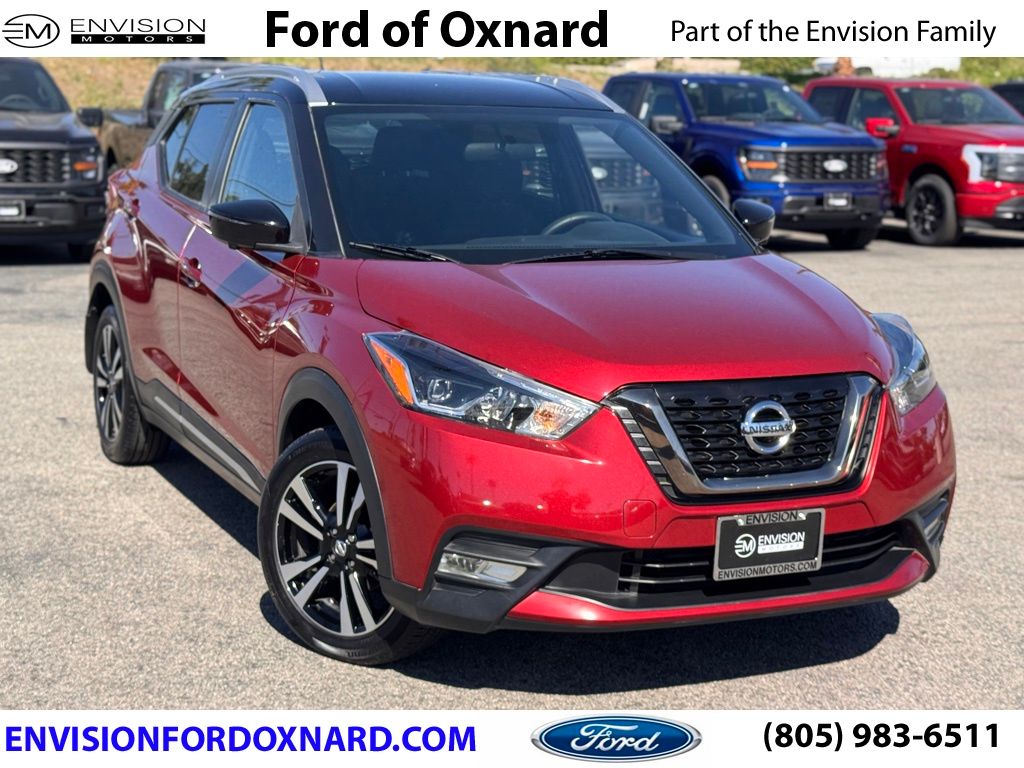 2019 Nissan Kicks SR