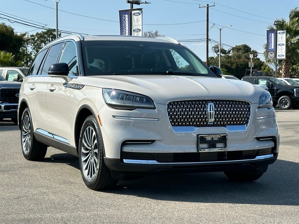 2023 Lincoln Aviator Standard