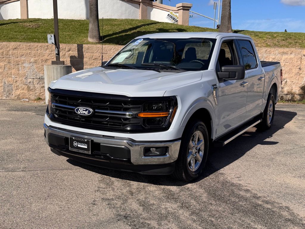 2025 Ford F-150 XLT photo 6