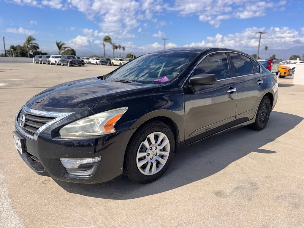 2014 Nissan Altima 2.5 S photo 3