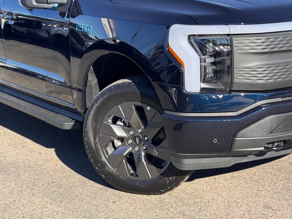 New 2025 Ford F-150 Lightning Flash TRUCK