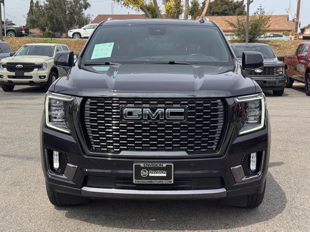 2024 GMC Yukon Denali Ultimate photo 5