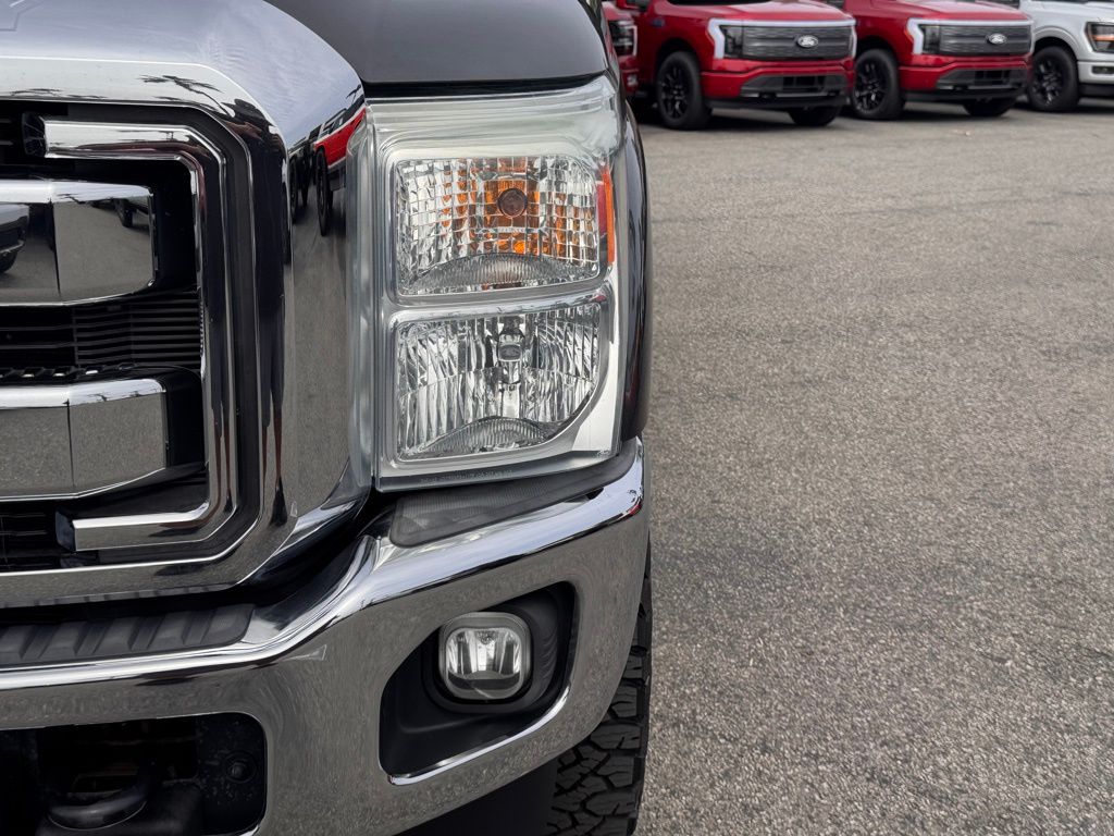 2016 Ford F-350 photo 3