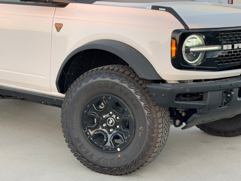 2025 Ford Bronco Badlands photo 4