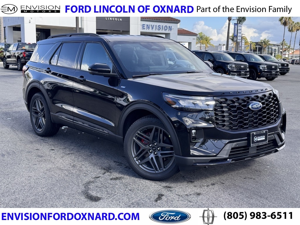 2026 Ford Explorer ST-LINE's photo