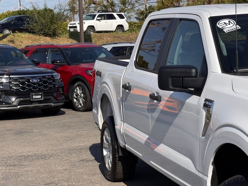 2023 Ford F-150 photo 4