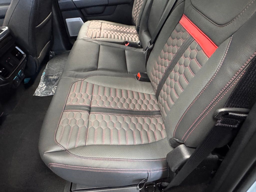 2025 Ford F-150 Lariat - Photo 26