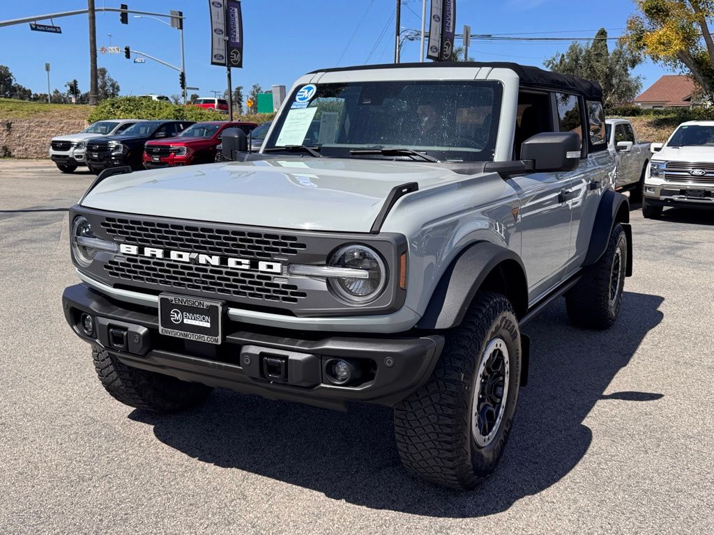 2022 Ford Bronco photo 6