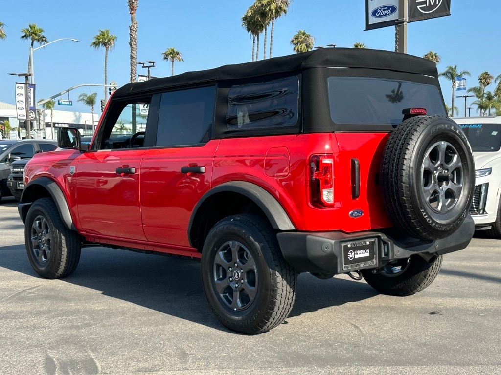 2021 Ford Bronco Base