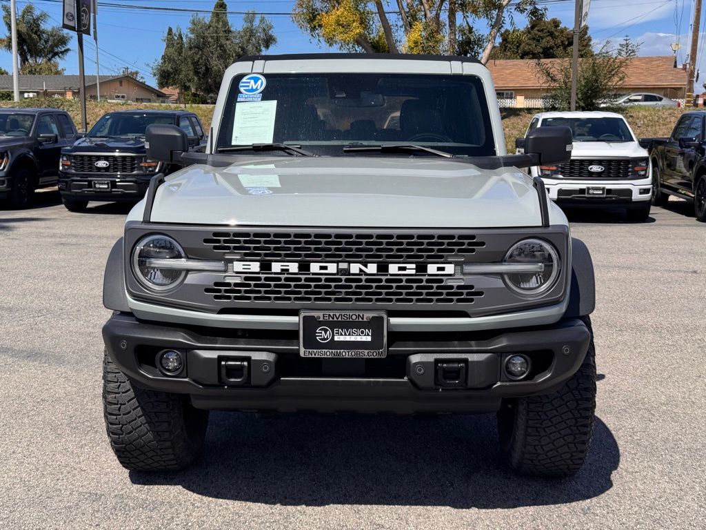 2022 Ford Bronco photo 5