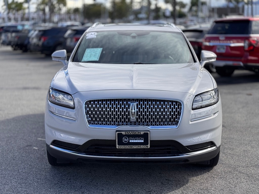 2023 Lincoln Nautilus Reserve photo 4