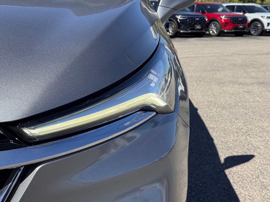 2024 Buick Enclave Premium photo 3