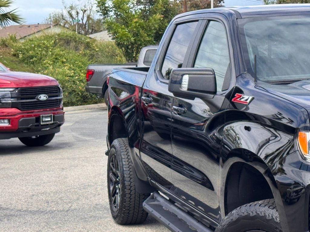 2025 Chevrolet Silverado 1500 LT Trail Boss photo 4