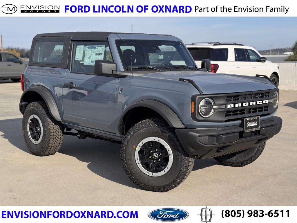 New 2025 Ford Bronco Base SUV