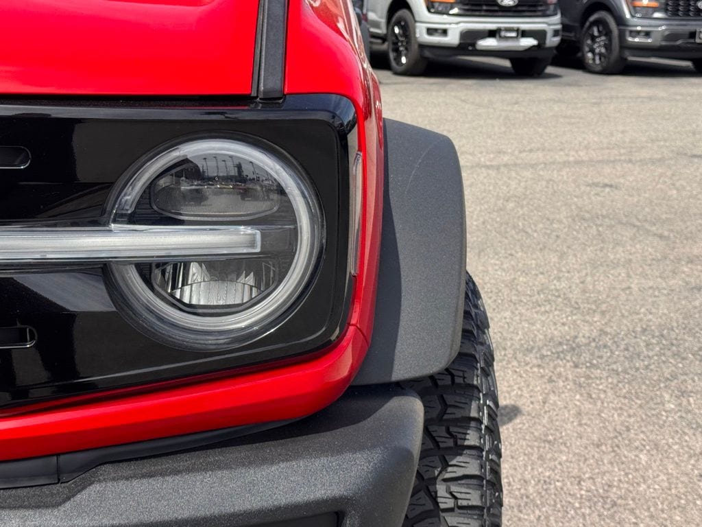 2022 Ford Bronco photo 3