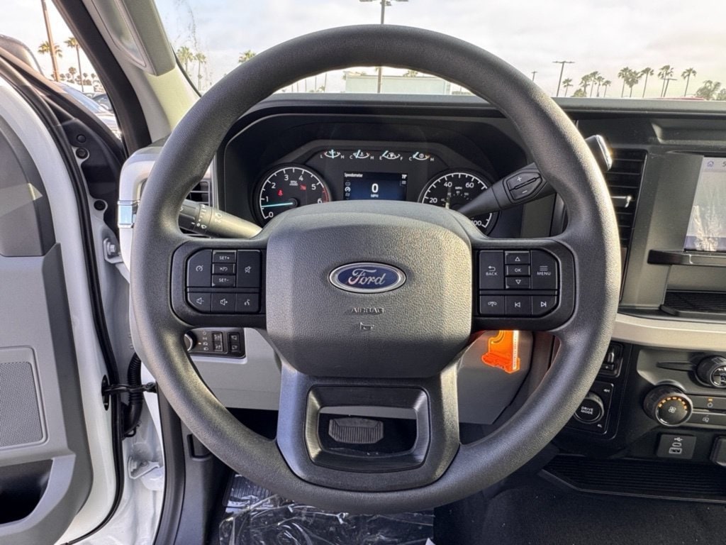 2025 Ford F-350 Super Duty XLT - Photo 20