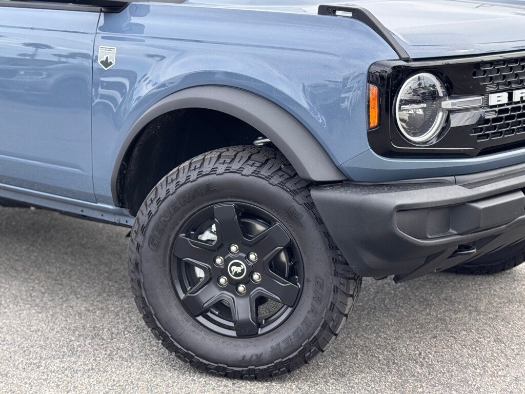 2025 Ford Bronco Big Bend photo 4