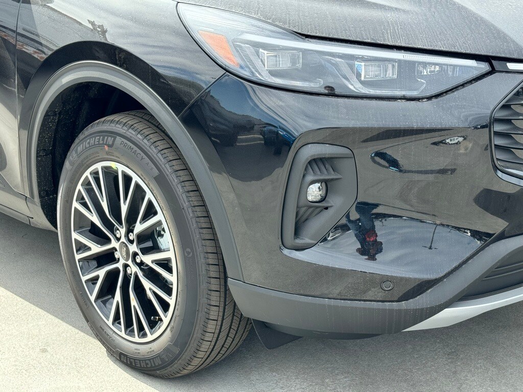 2025 Ford Escape Base photo 3