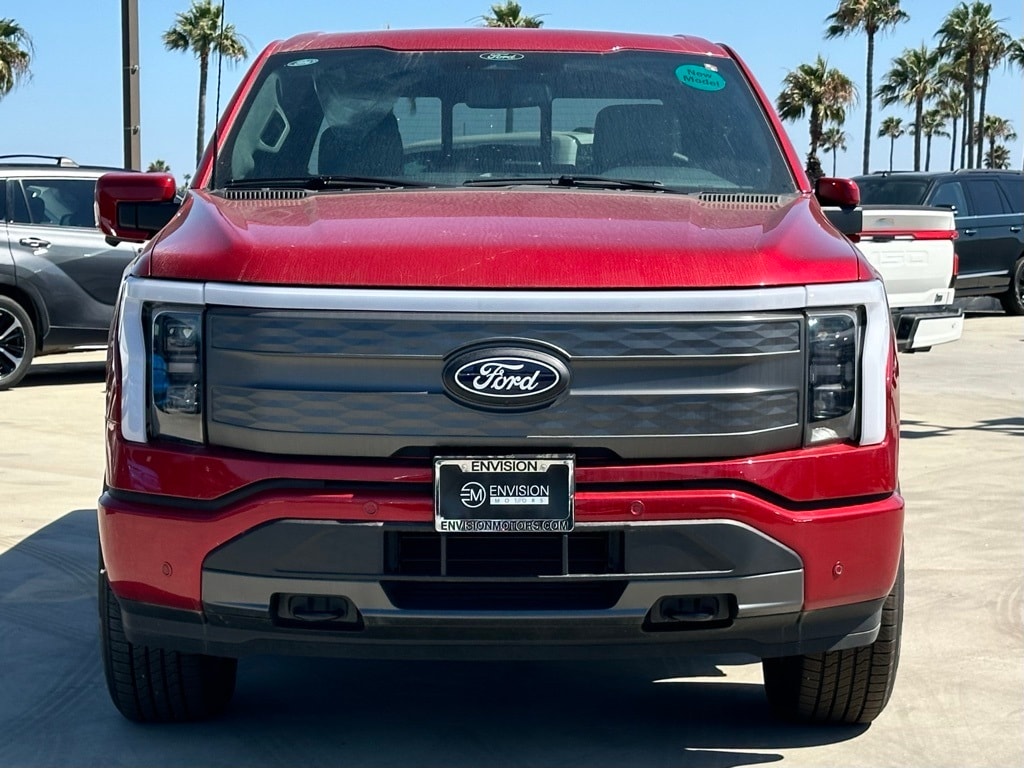 2024 Ford F-150 Lightning Lariat