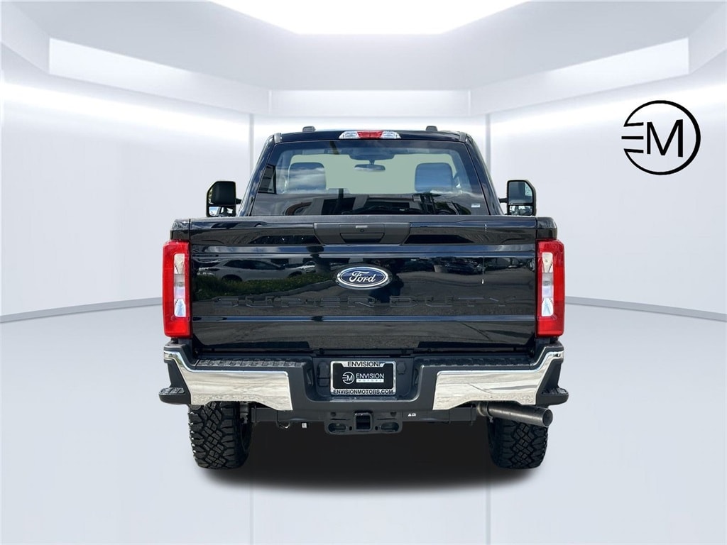 2024 Ford F-350 Super Duty XL