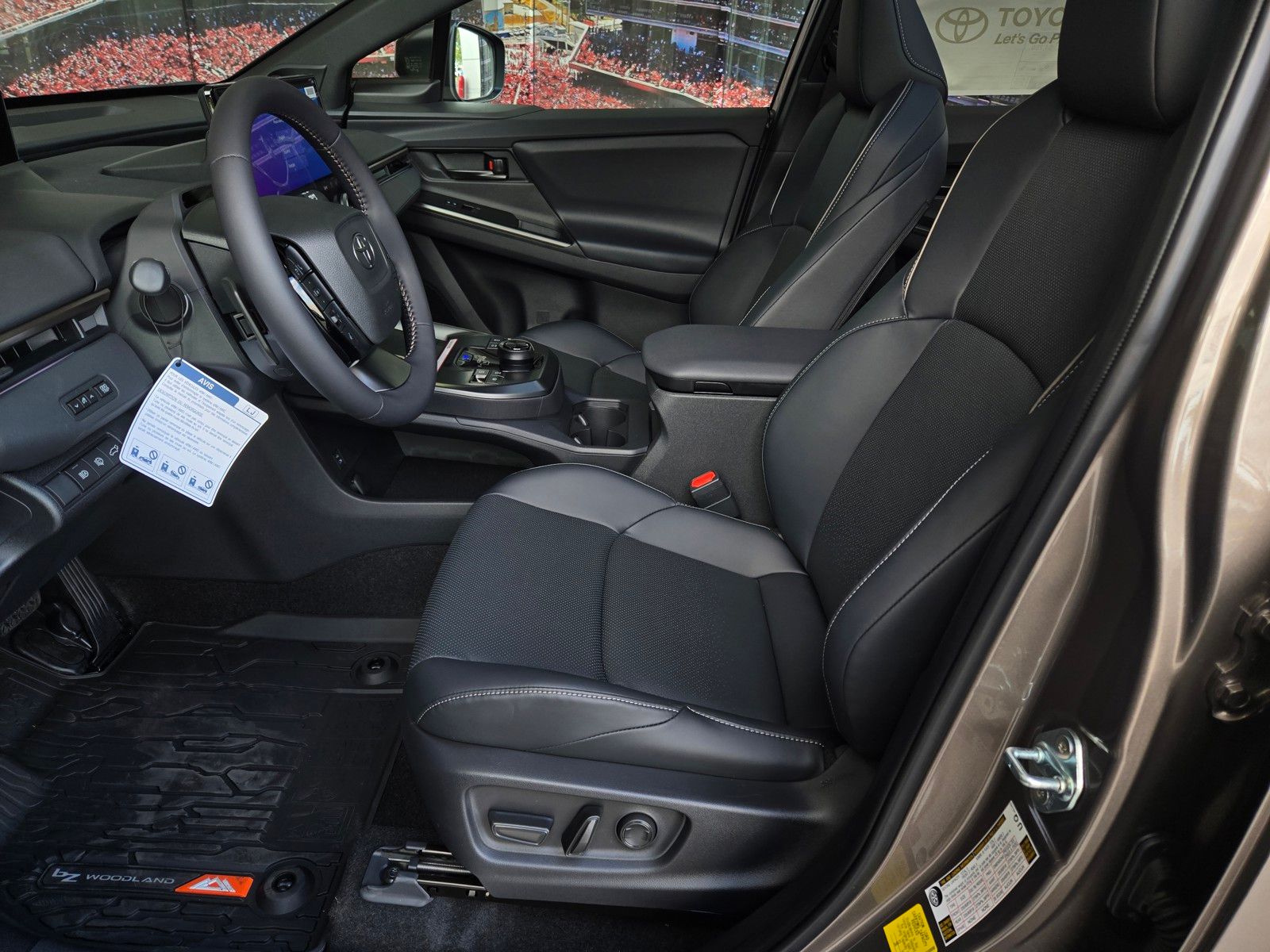 2026 Toyota bZ Woodland Woodland Premium - Photo 10
