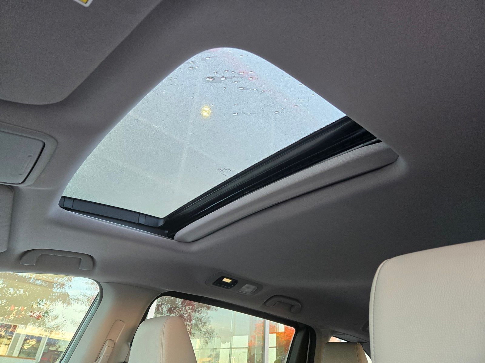 2024 Honda Odyssey EX-L - Photo 20