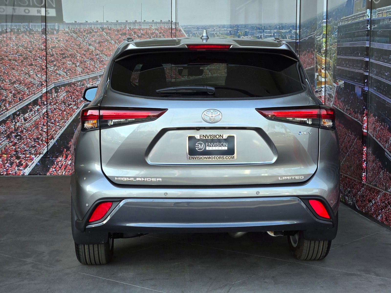 2026 Toyota Highlander Limited - Photo 7