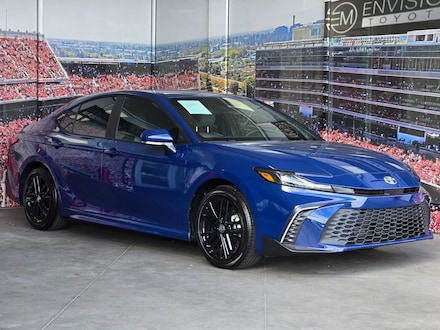 2026 Toyota Camry SE Sedan