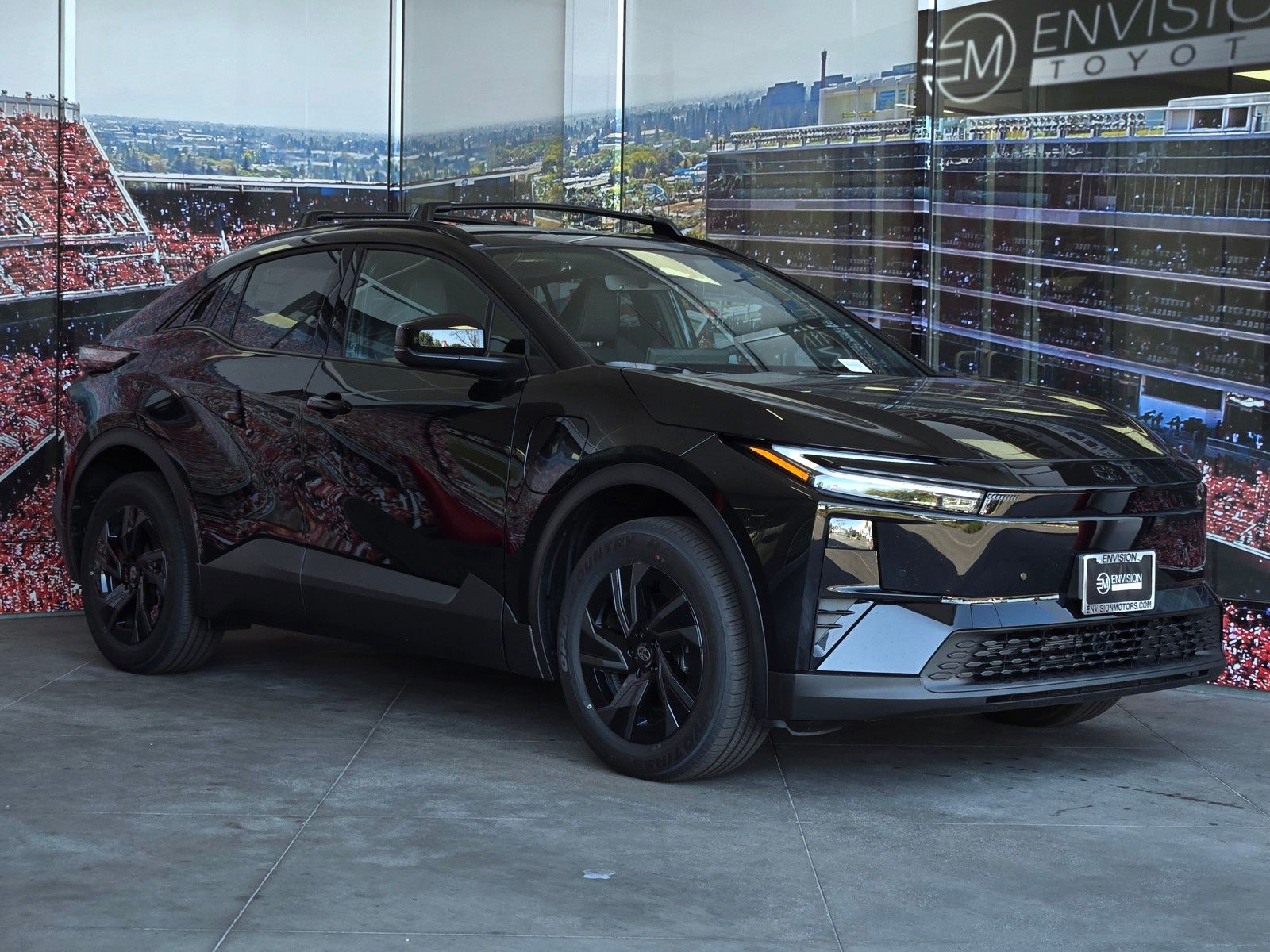 2026 Toyota C-HR SE AWD's photo