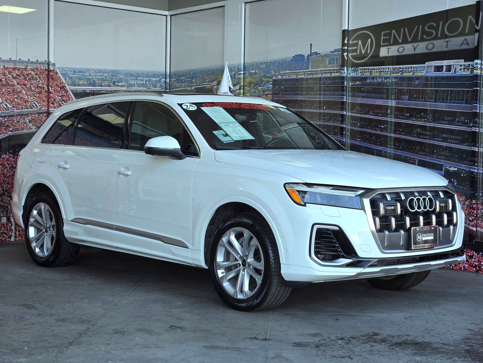 2025 Audi Q7 55 Premium Plus quattro Tiptronic's photo