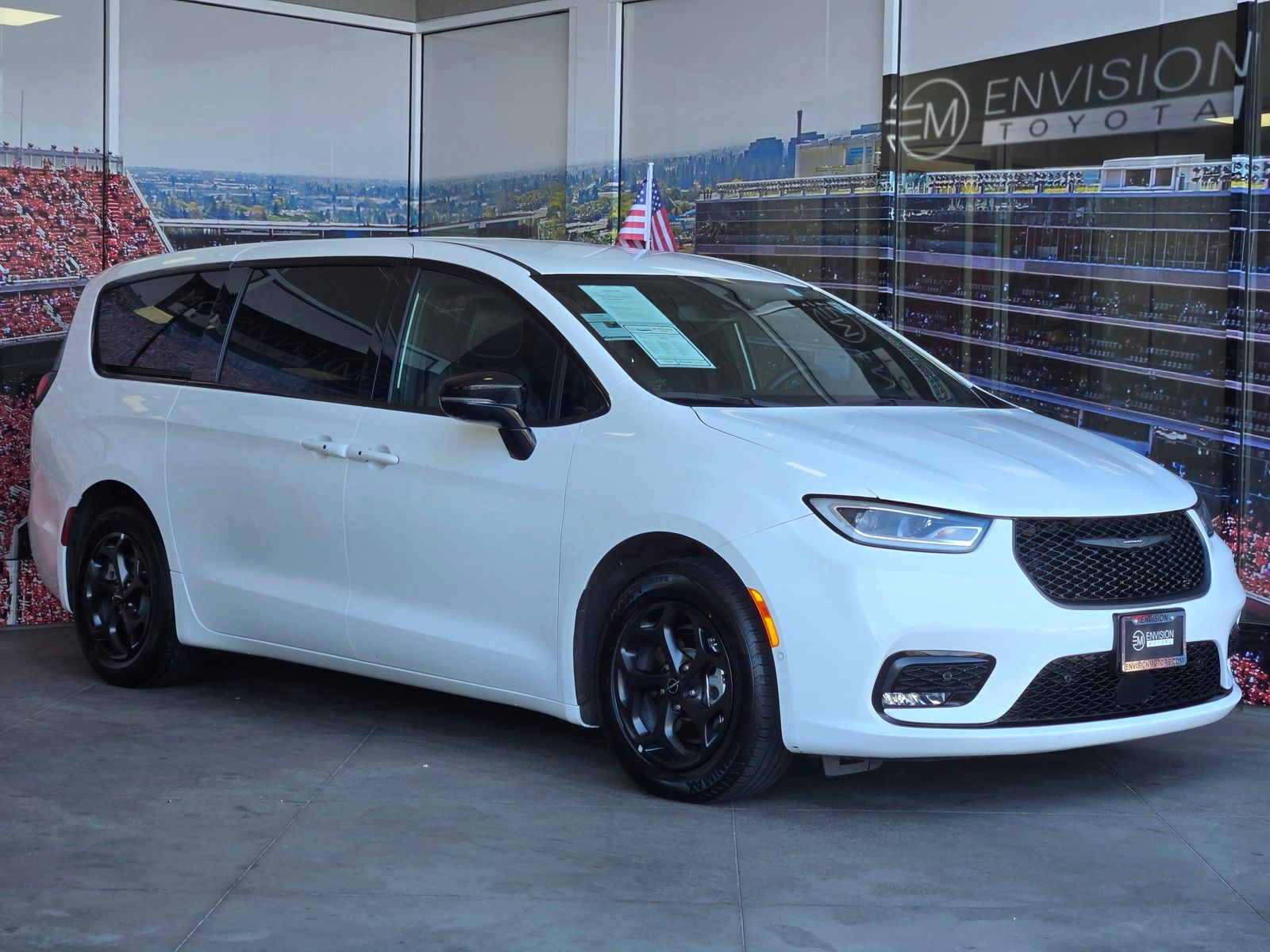2024 Chrysler Pacifica