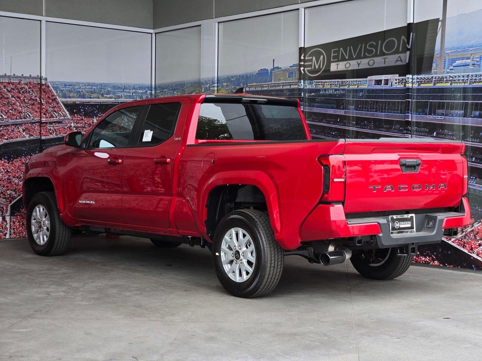2026 Toyota Tacoma SR5 - Photo 5