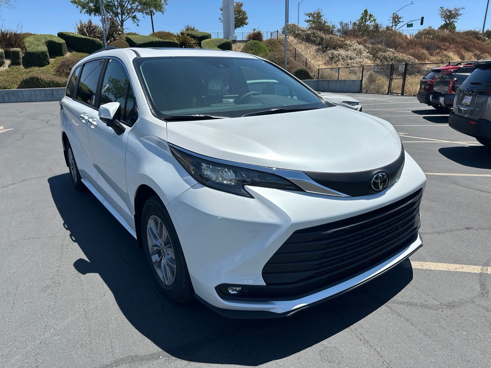 2026 Toyota Sienna Van Passenger Van 