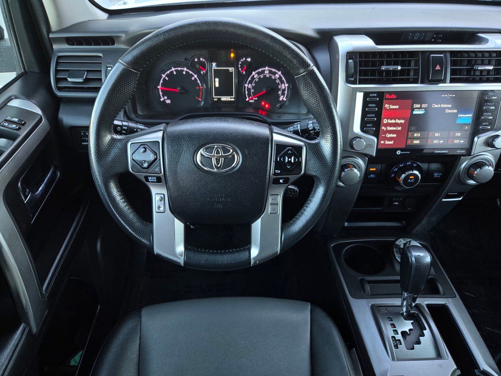 2022 Toyota 4Runner SR5 Premium - Photo 10