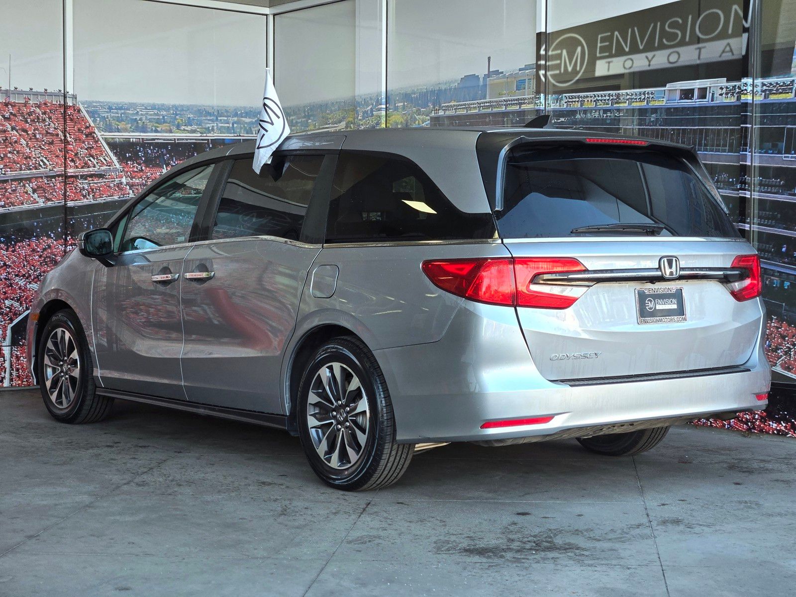 2024 Honda Odyssey EX-L - Photo 6