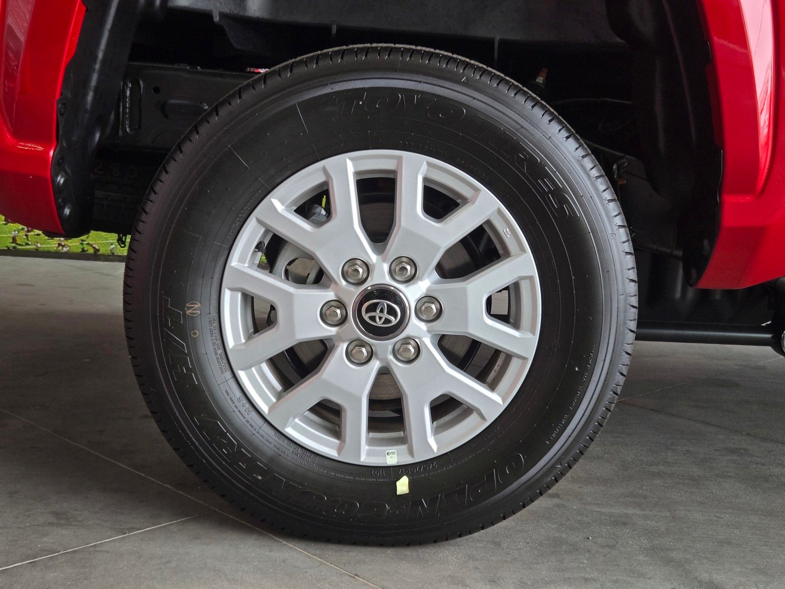 2026 Toyota Tacoma SR5 - Photo 4