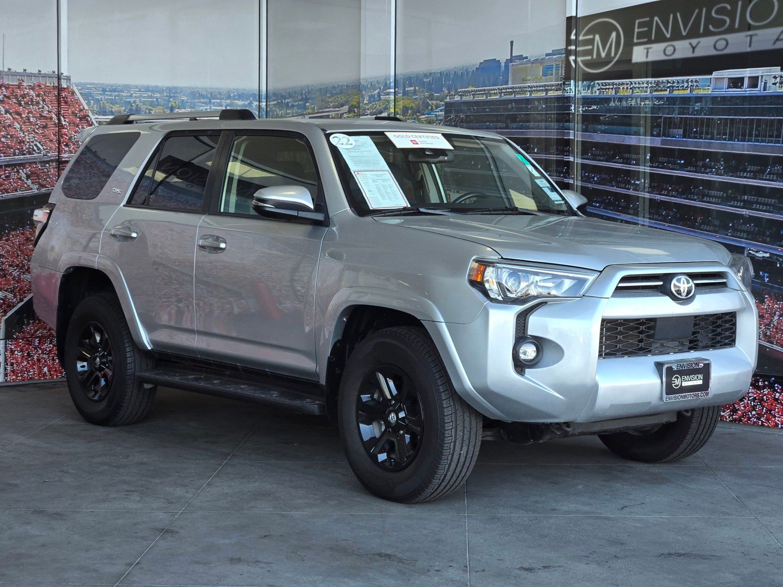 2022 Toyota 4Runner SR5 Premium 4WD V6's photo
